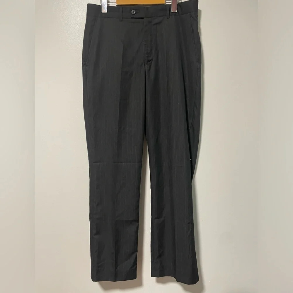 Max Black Striped Dress  Pants, Size 32